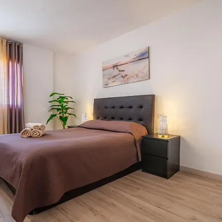 Apartment Torres Del Sol 1a002 Los Cristianos (Tenerife)